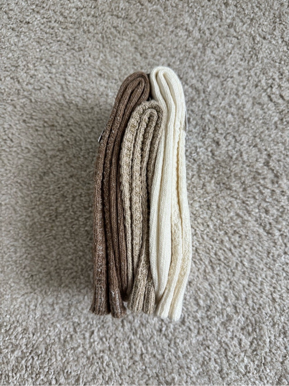 Universal Thread Cream Cable Rib Crew Socks - 3 Pack - Picture 2 of 3